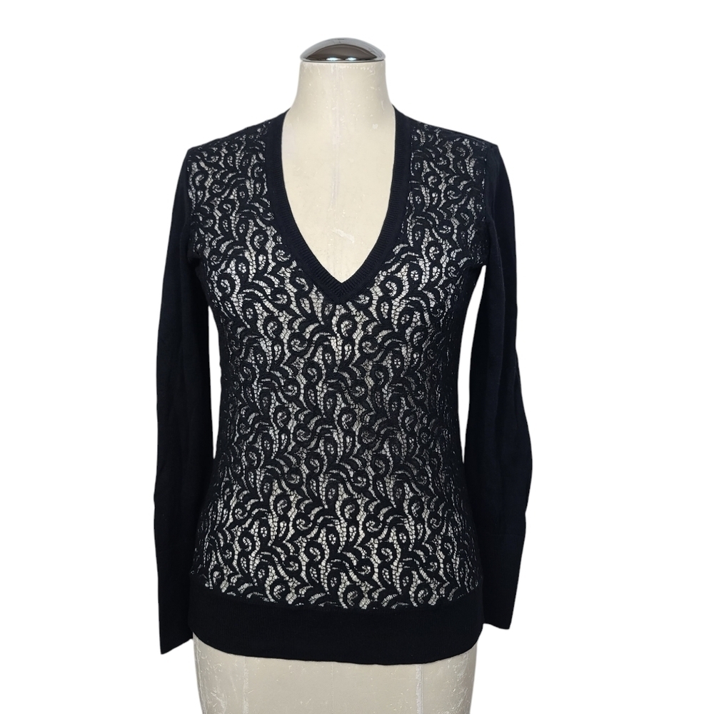 Ann Taylor V Neck Black Lightweight Sweater XS